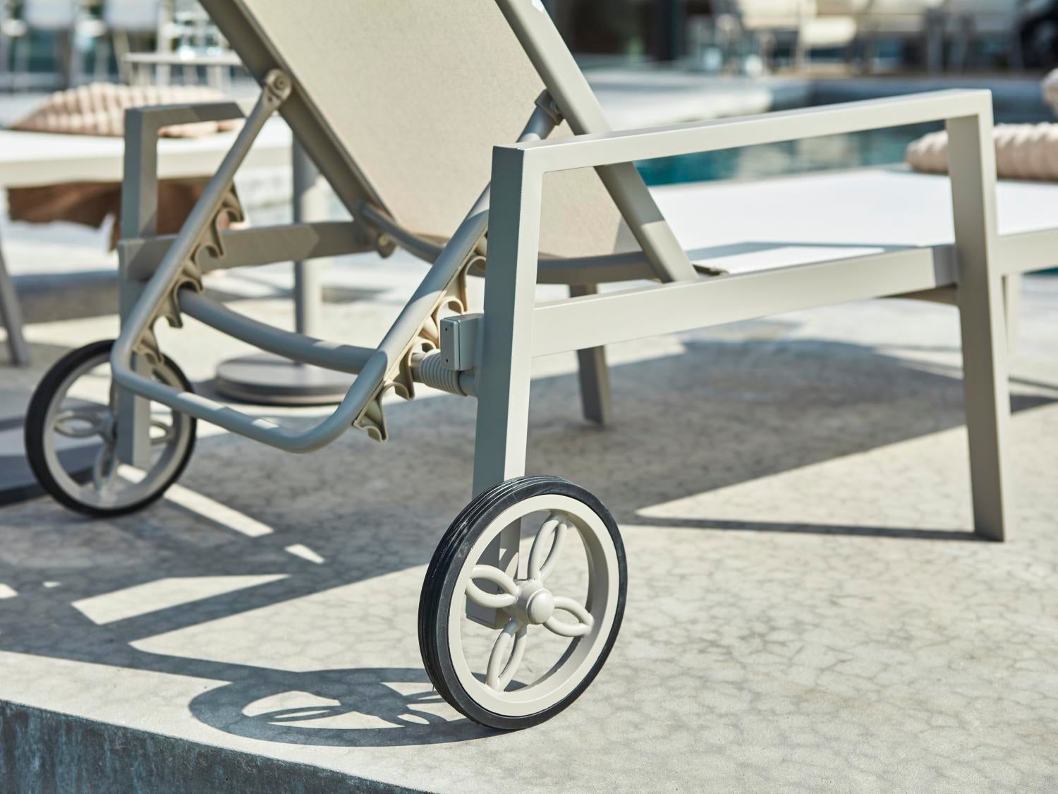 Leone hvileseng Khaki/Off-white