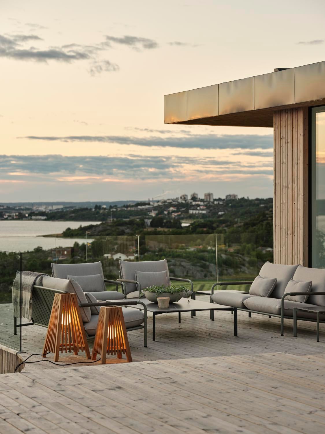 Lerberget 2,5 sæder sofa  Dusty Green/ash