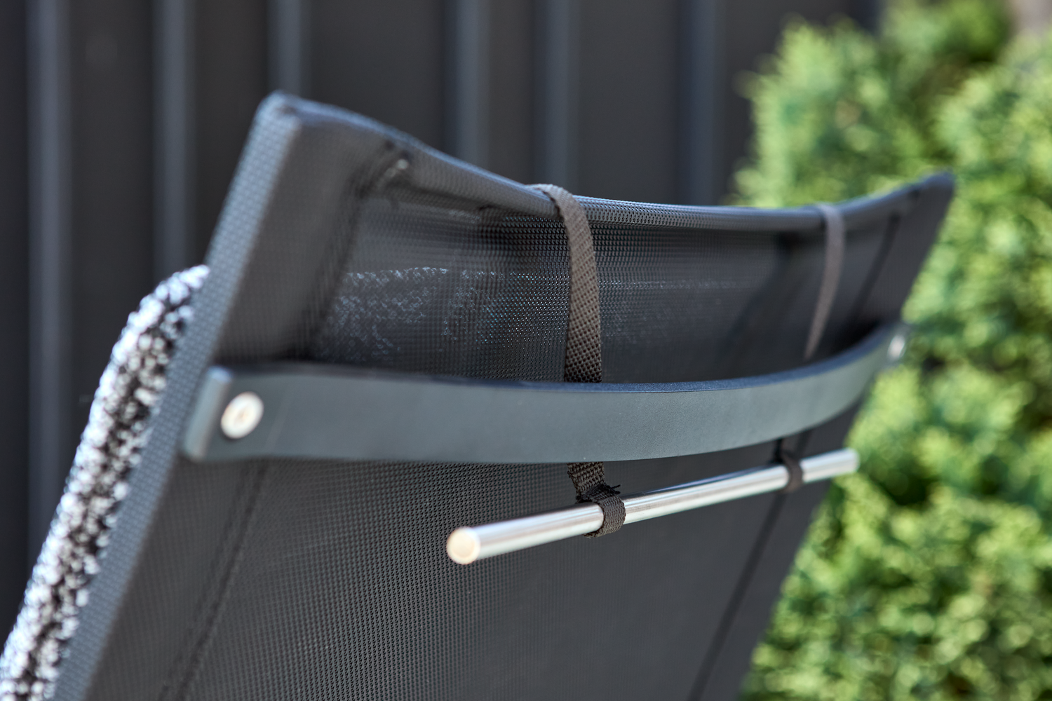 Soro loungestol Sort/Teddy Ant