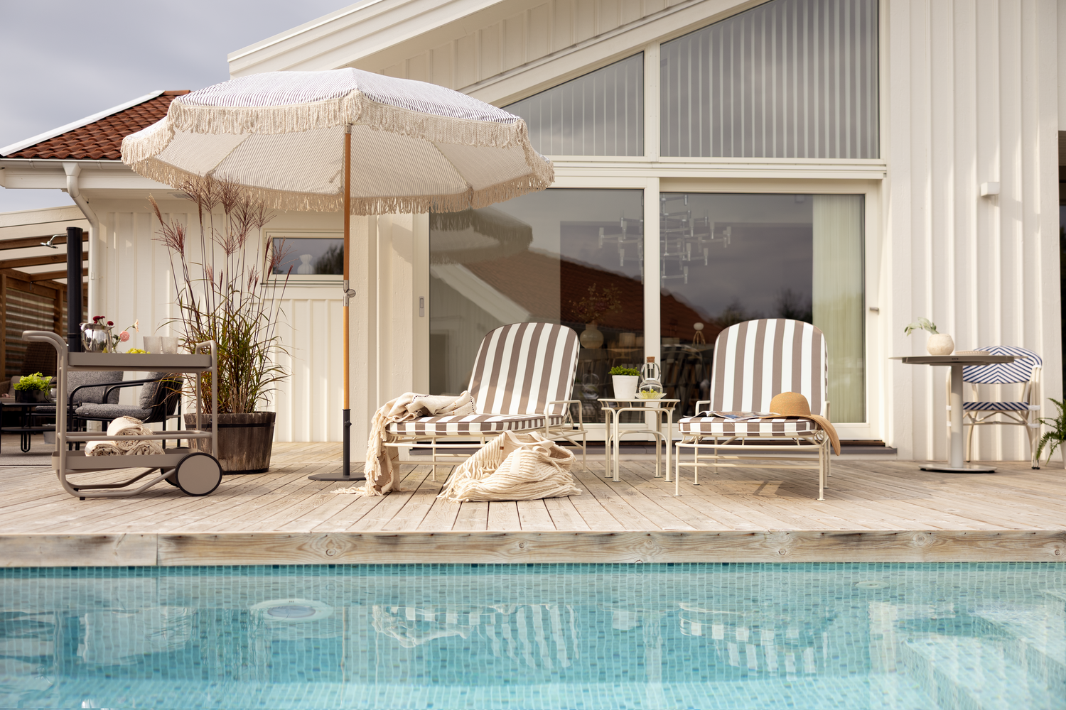 Arts sidebord Soft White