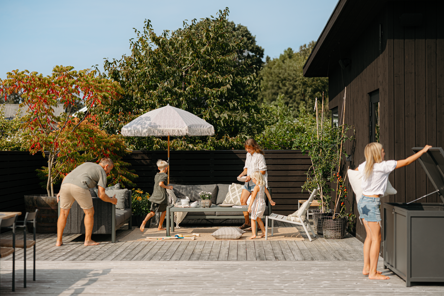 Brad 2,5 sæder sofa  Nordic Green/Charcoal Grey