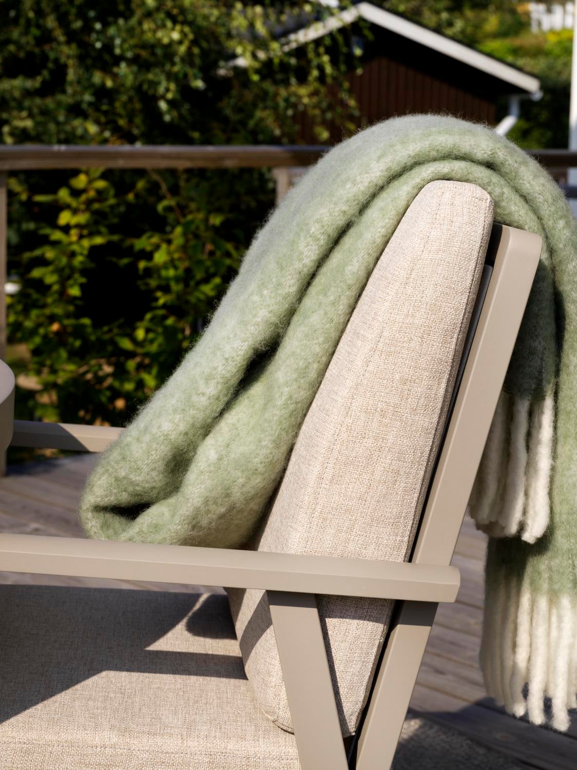 Samvaro stol med armlæn Khaki/Sand