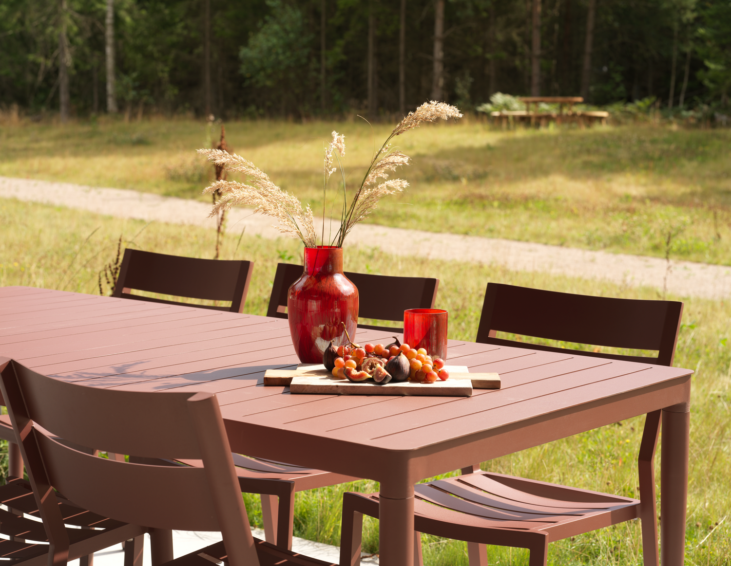 Bigby spisebord Zin Red