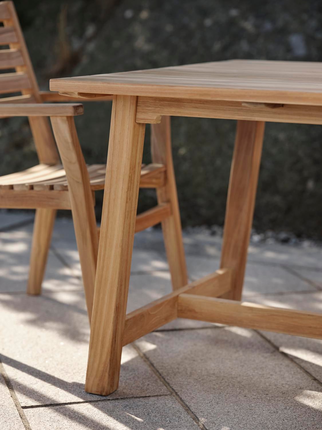 Keros spisebord Natur