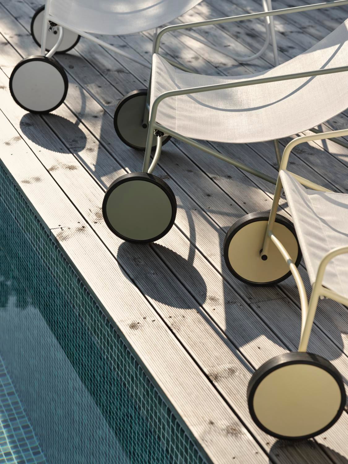 Poul Chair loungestol Dustygreen_Offwhite