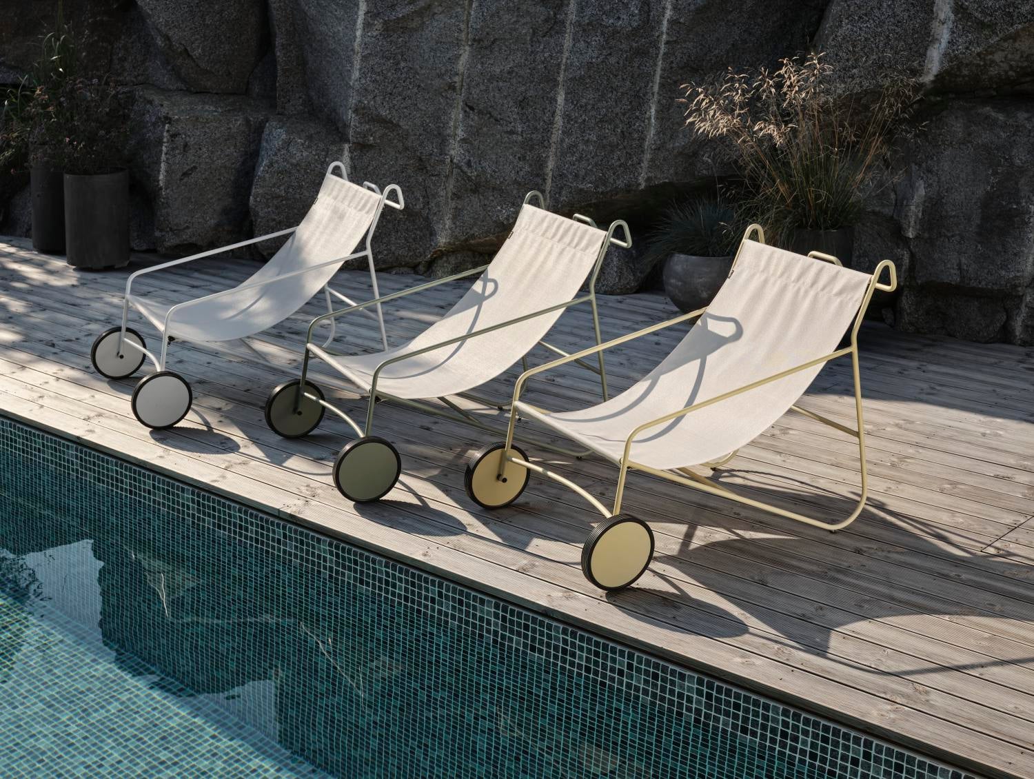 Poul Chair loungestol Dustygreen_Offwhite