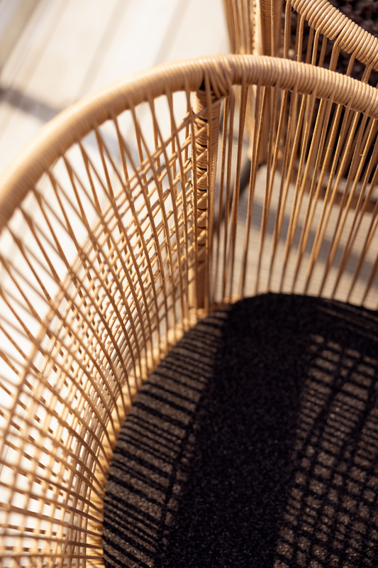 Delta stol med armlæn Sort/Teddy Black