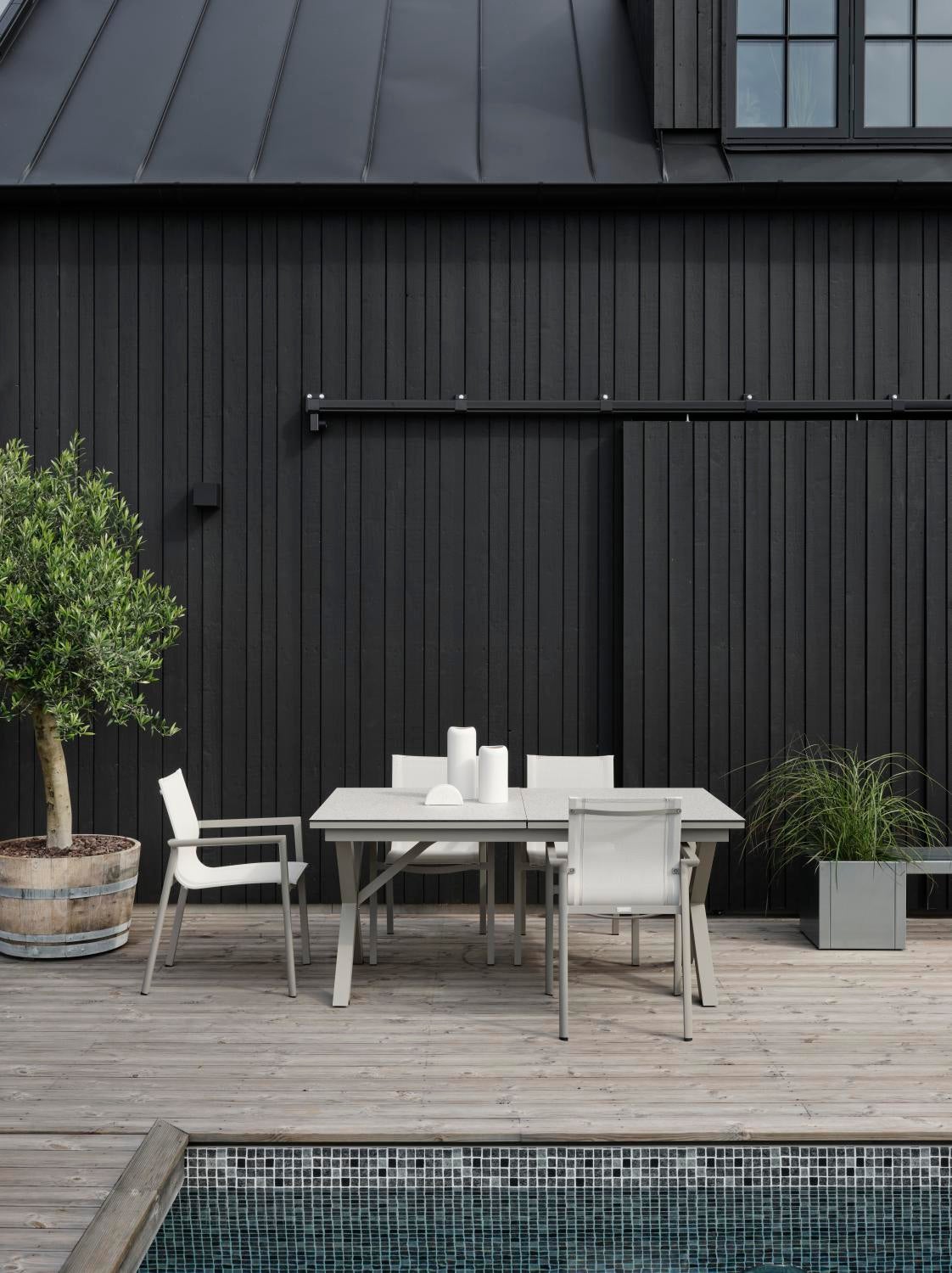 Delia stol med armlæn Khaki/Off-white